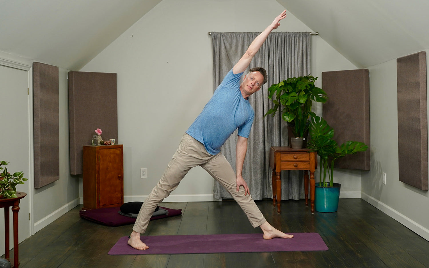 5 Best Yoga Poses for Tall Guys