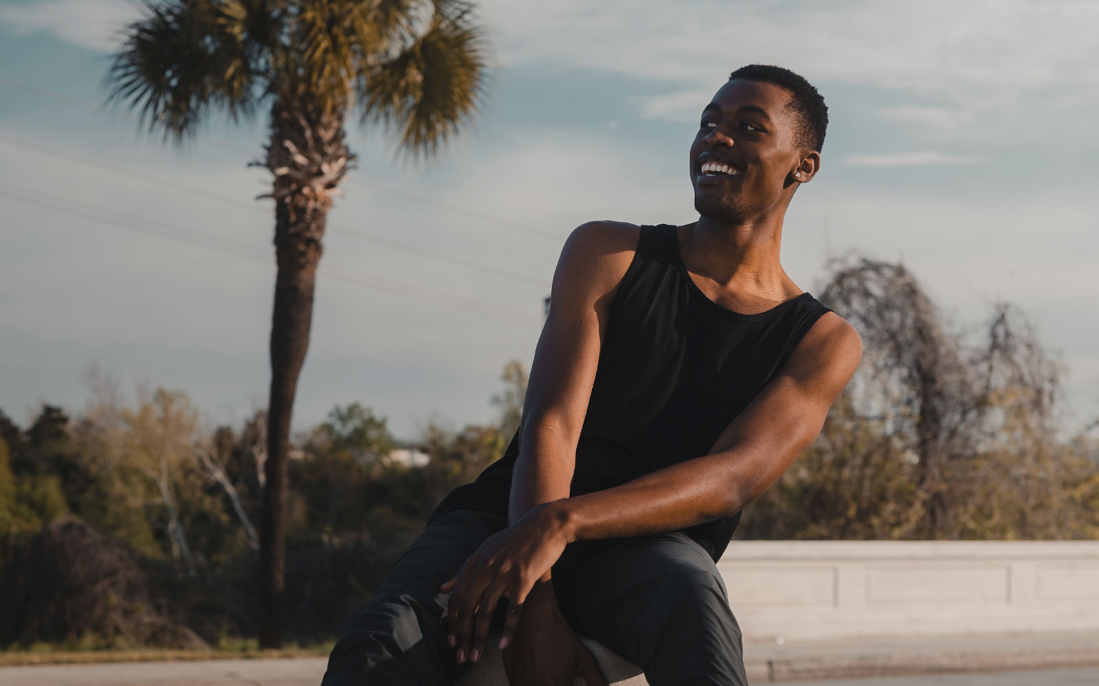 5 Summer Outfits Every Tall Guy Should Have